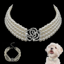 Load image into Gallery viewer, Pearl Dog Necklace Collar